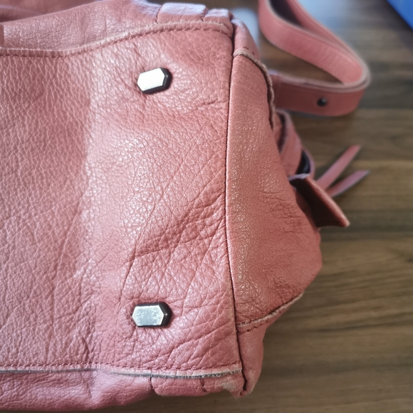 Liebeskind Virginia Sporty Vintage Leather Tote - Picture 7 of 12